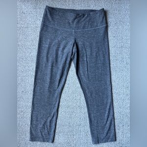 never worn, size 6 light grey lululemon leggings